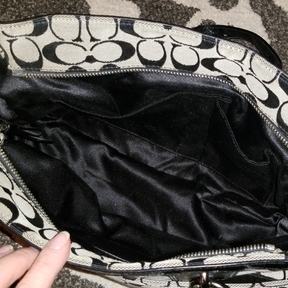 Coach Bag - Picture 5 of 6